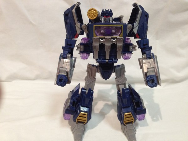 Transformers Fall Of Cybertron Soundwave  Soundblaster  In Hand Images  (27 of 68)